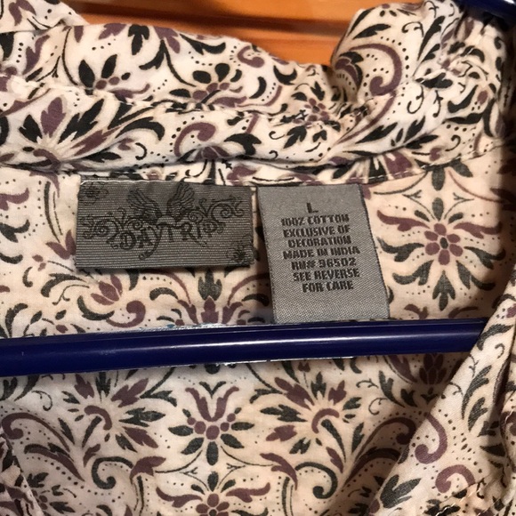 Daytrip Floral Blouse - Picture 2 of 5